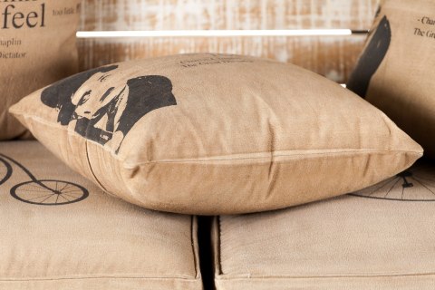 Sofa Charlie Chaplin MAZINE