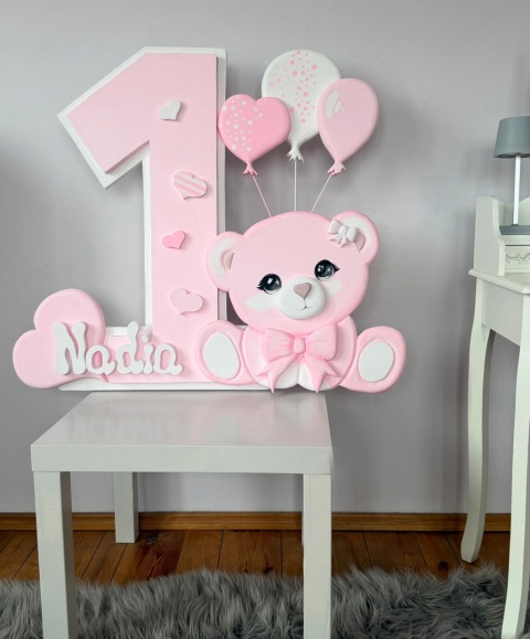 Personalizowana dekoracja na roczek – cyfra 1 z misiem