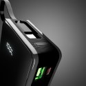 Powerbank 20000mAh USB-A USB-C z wyświetlaczem wbudowanym kablem USB-C 20W - czarny
