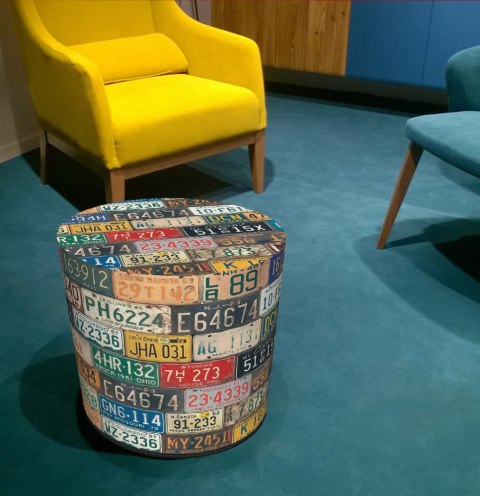 Pufa dekoracyjna, Bertoni, nadruk Freeway - okrągła pufa do salonu, przedpokoju, walec 40cm, elegancka, zamek błyskawiczny, możl