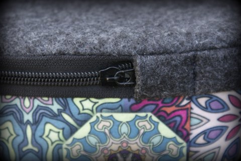 Pufa dekoracyjna, Bertoni, nadruk Valencia - okrągła pufa do salonu, przedpokoju, walec 40cm, elegancka, zamek błyskawiczny, moż