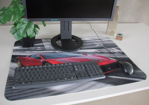 Podkładka na biurko 50×70 cm, wzór Ferrari - ekologiczny filc, nadruk HD, ochrona blatu, do biura i pokoju - Bertoni