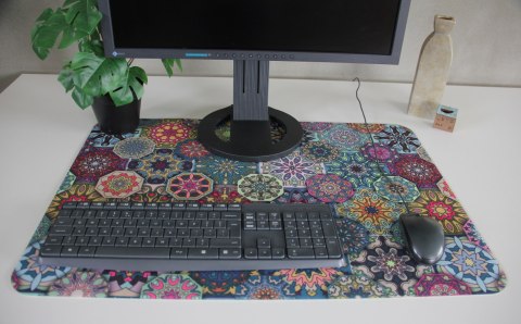 Podkładka na biurko 50×70 cm, wzór Valencia - ekologiczny filc, nadruk HD, ochrona blatu, do biura i pokoju - Bertoni